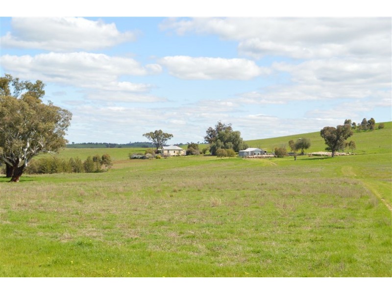 Myoora 2263 Oura Road, Wagga Wagga NSW 2650