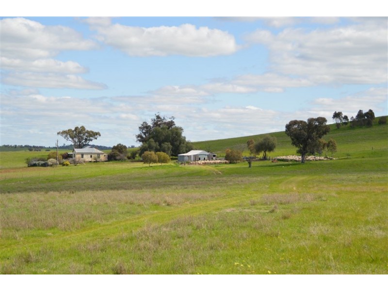 Myoora 2263 Oura Road, Wagga Wagga NSW 2650