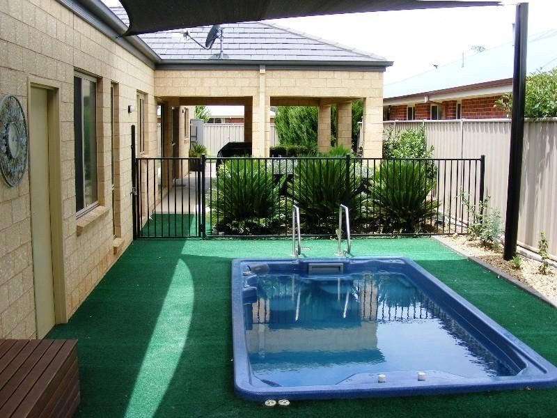 2 Sturt Court, Wangaratta VIC 3677