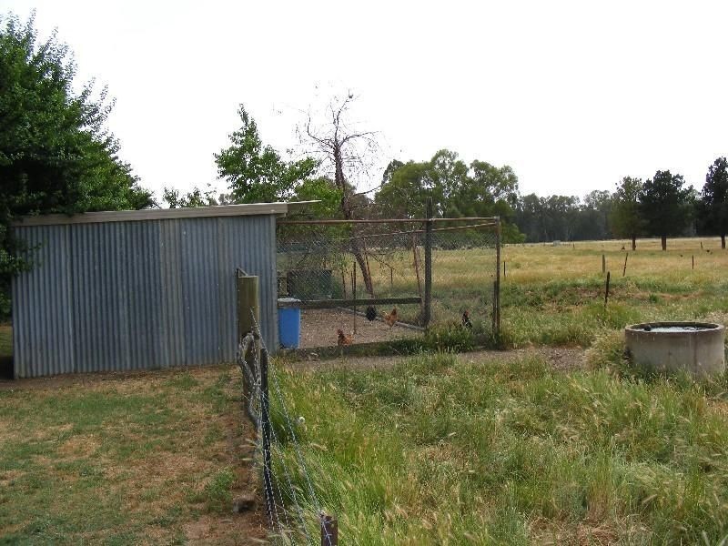 519 Whorouly Road, Wangaratta VIC 3677