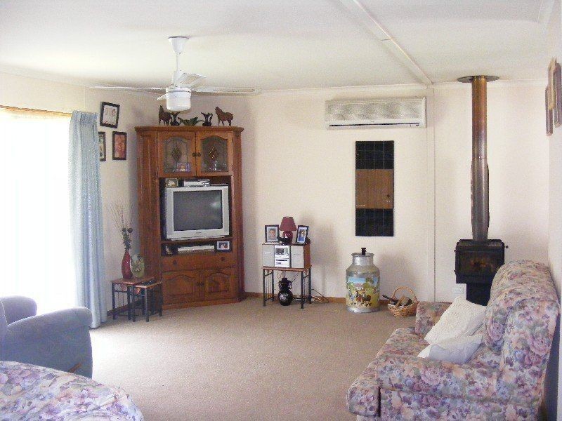 Greta West VIC 3675