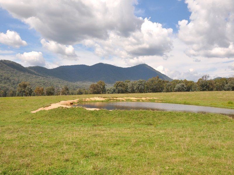 686 Lake-Buffalo Whitfield Road, Wangaratta VIC 3677
