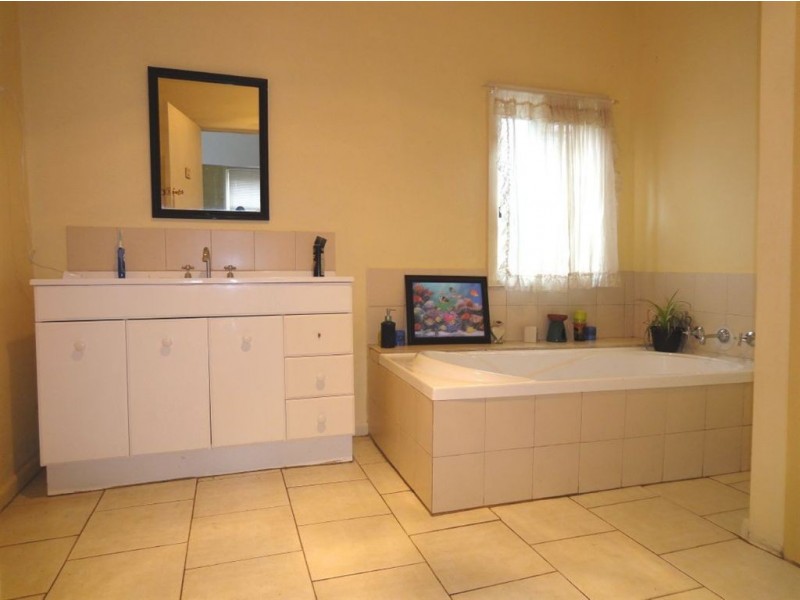 159 Burke Street, Wangaratta VIC 3677