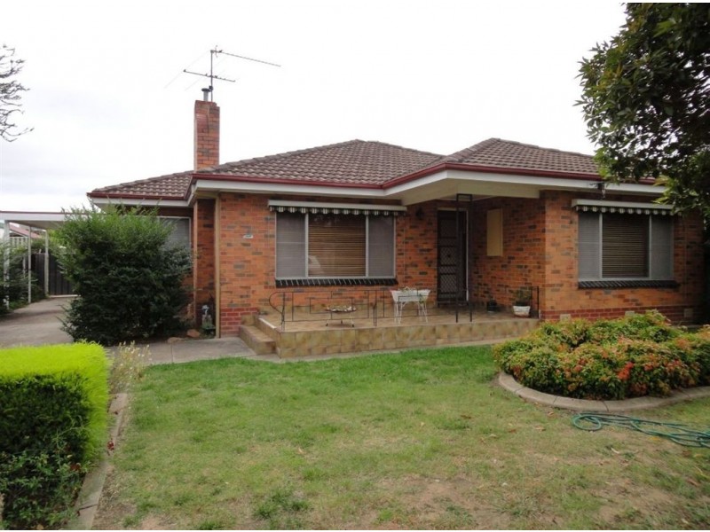 4 Rangeview Avenue, Wangaratta VIC 3677