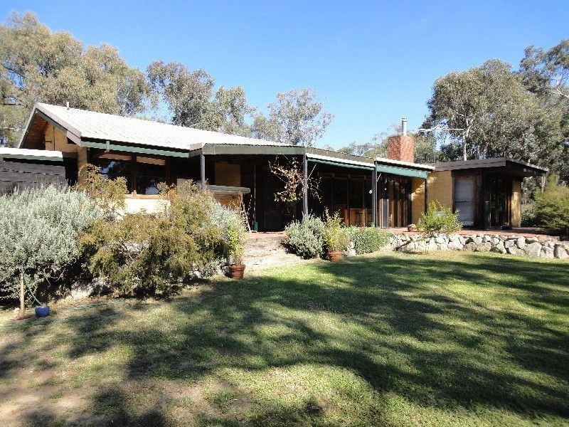 300 Warby Range Road, Glenrowan VIC 3675