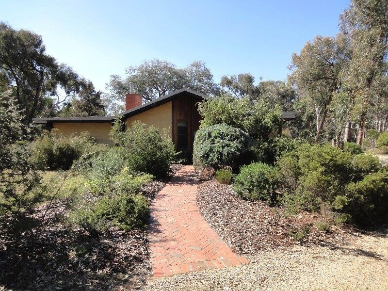 300 Warby Range Road, Glenrowan VIC 3675