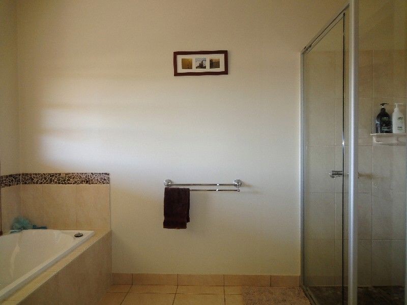 51 Grossman Drive, Wangaratta VIC 3677