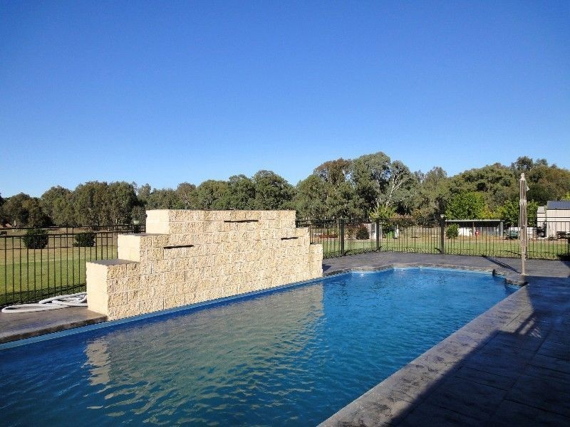 51 Grossman Drive, Wangaratta VIC 3677