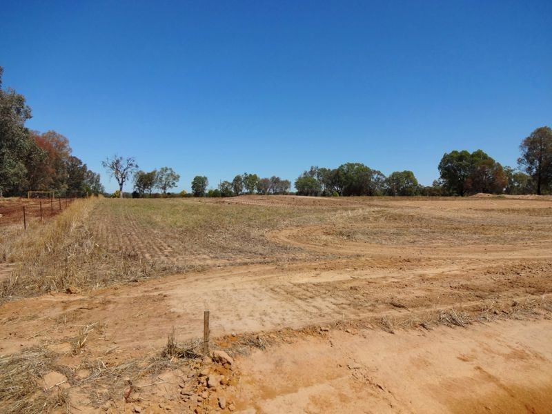 Oxley VIC 3678