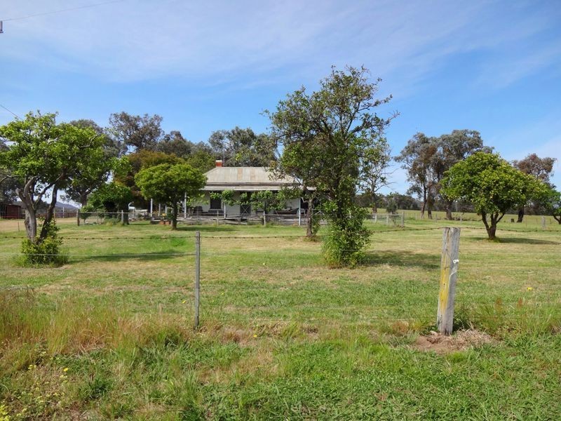 301 Boggy Creek Road, Moyhu VIC 3732