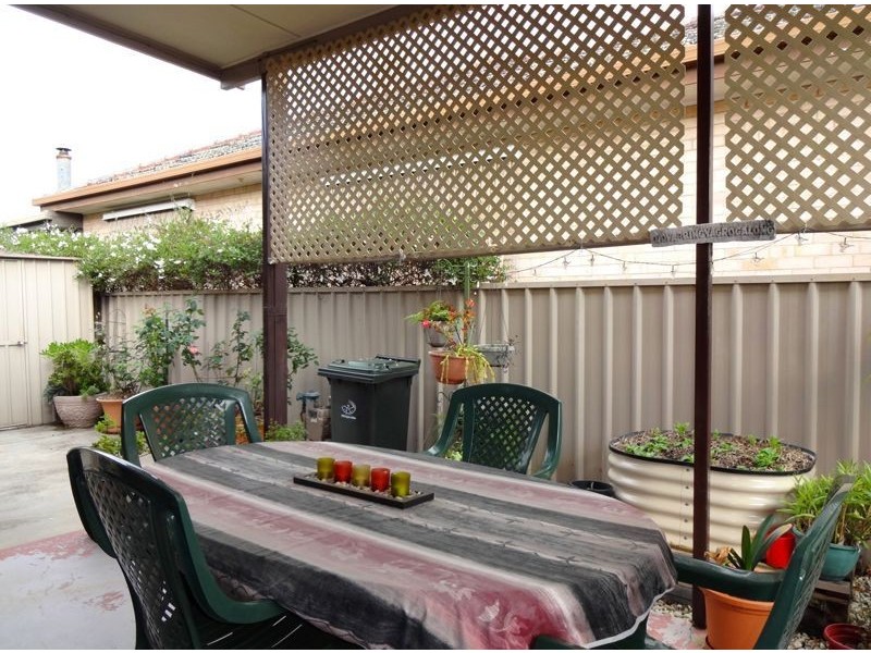 1/4 Caraselle Avenue, Wangaratta VIC 3677