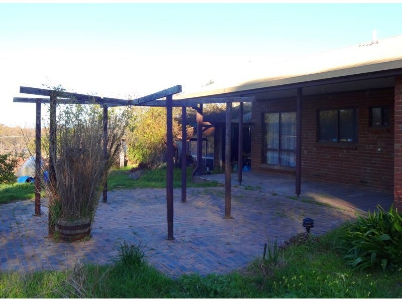 108 Omaru Road, Wangaratta South VIC 3678