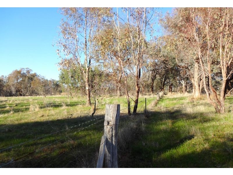 108 Omaru Road, Wangaratta South VIC 3678