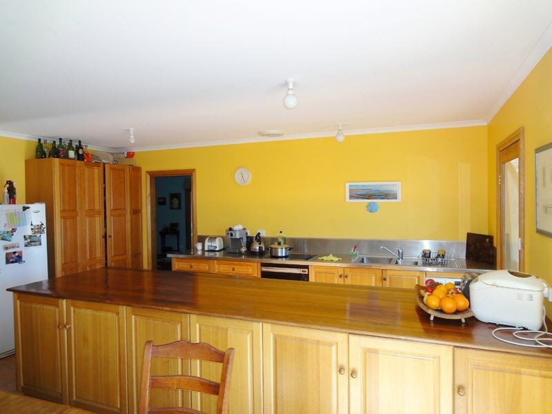 62 Ryans Road, Almonds VIC 3727