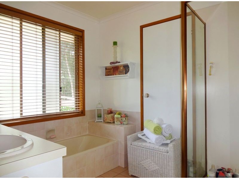 16 Mistletoe Lane, Glenrowan VIC 3675