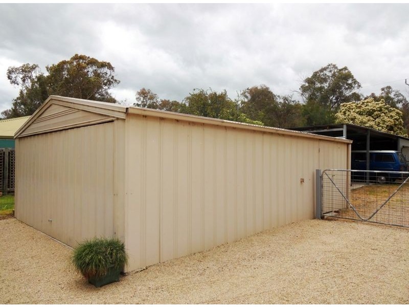 16 Mistletoe Lane, Glenrowan VIC 3675