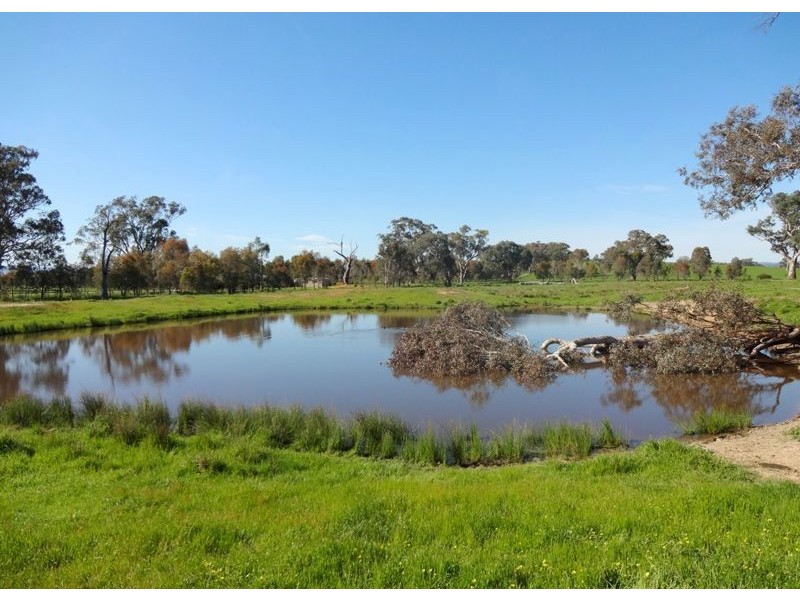 140 Dundas Lane, Greta West VIC 3675