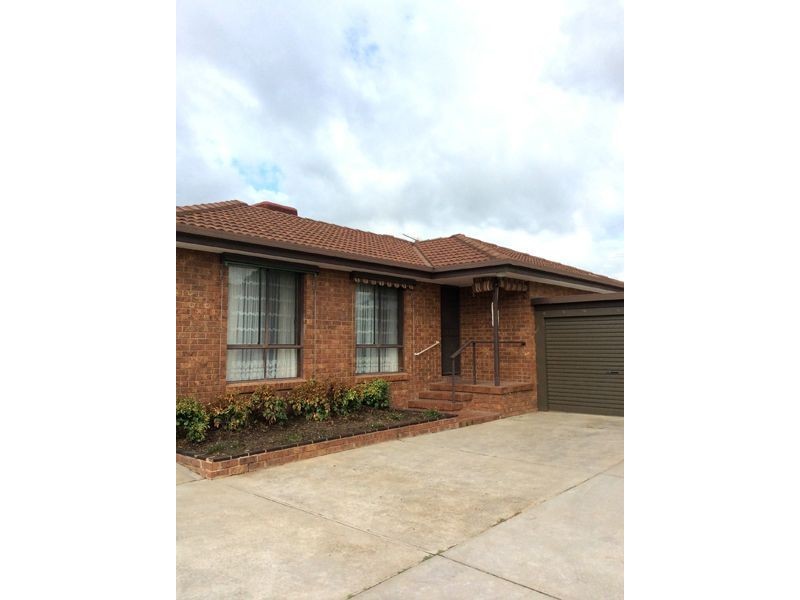 2/51 Hulme Drive, Wangaratta VIC 3677