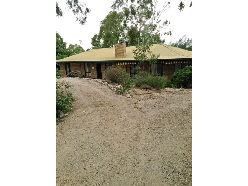 16 Warrawong Lane, Glenrowan VIC 3675