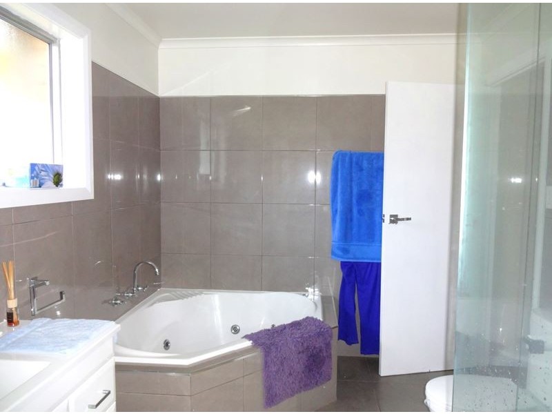 108 Sisely Avenue, Wangaratta VIC 3677