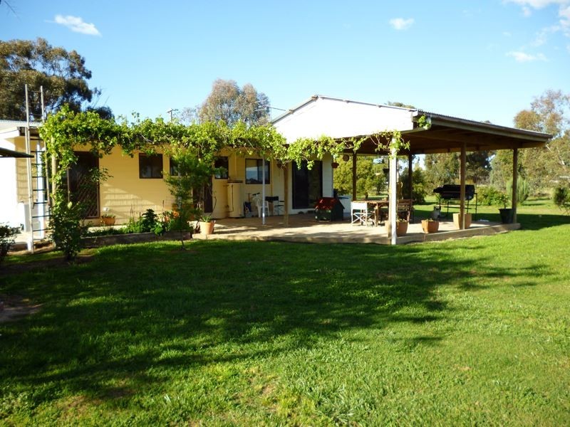 63 Plums Road, Dockers Plains VIC 3678