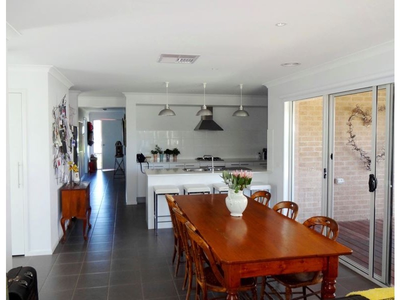 12 Wooloona Court, Wangaratta VIC 3677