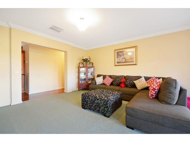 26 Woodland Grove, Waldara VIC 3678