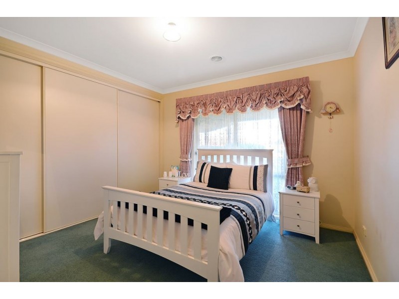 26 Woodland Grove, Waldara VIC 3678