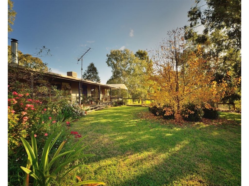 10 Lake Buffalo-Carboor Road, Carboor VIC 3678