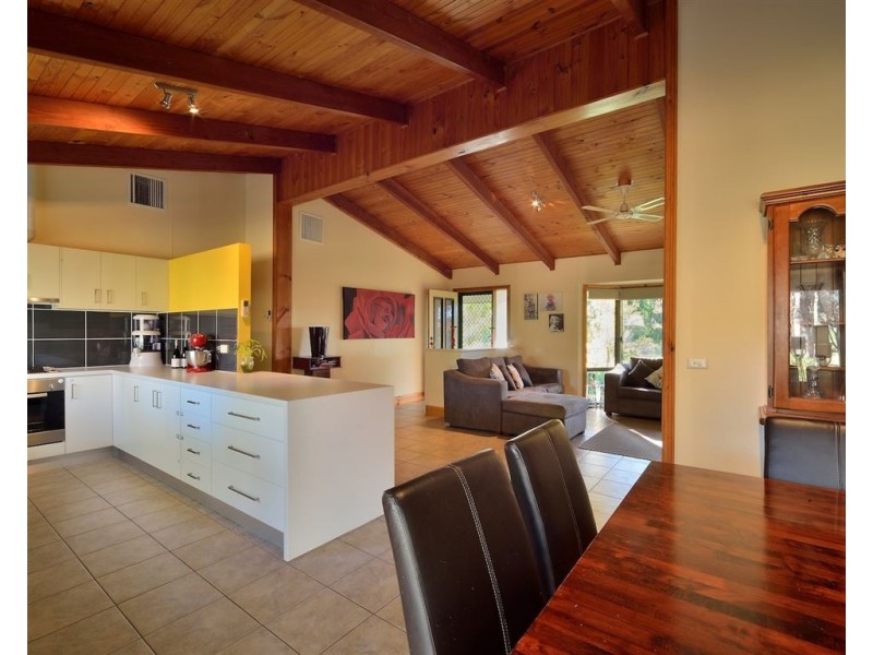 10 Lake Buffalo-Carboor Road, Carboor VIC 3678