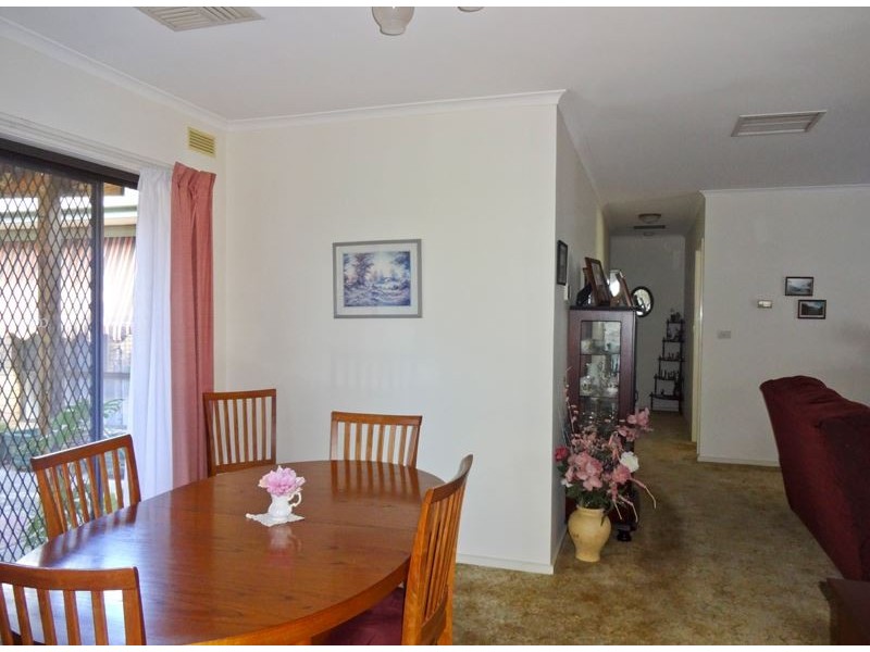 8 Hulme Drive, Wangaratta VIC 3677