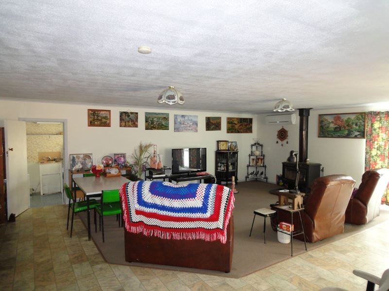 809 Edi Meadow Creek Road, Edi VIC 3678