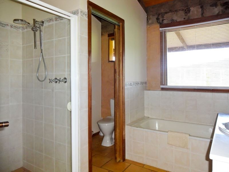 72 Smalls Lane, Cheshunt VIC 3678