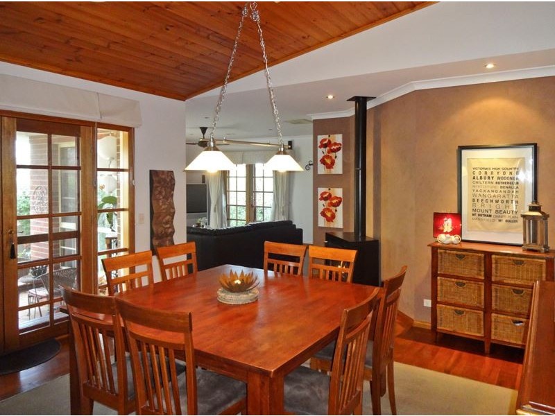 28 Billabong Drive, Wangaratta VIC 3677