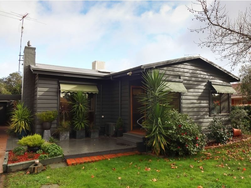 11 Perry Street, Wangaratta VIC 3677