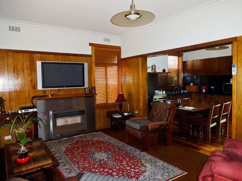 11 Perry Street, Wangaratta VIC 3677