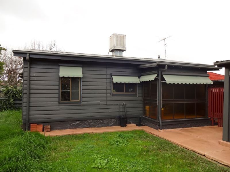 11 Perry Street, Wangaratta VIC 3677