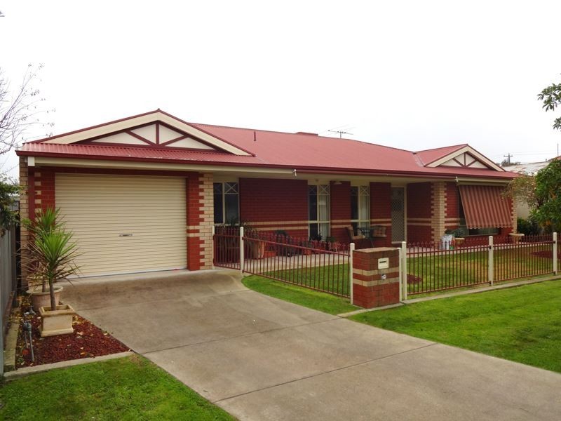 2 Henry Street, Wangaratta VIC 3677