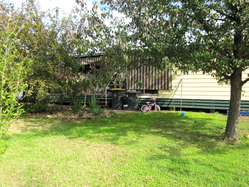 21 Byrne Street, Moyhu VIC 3732