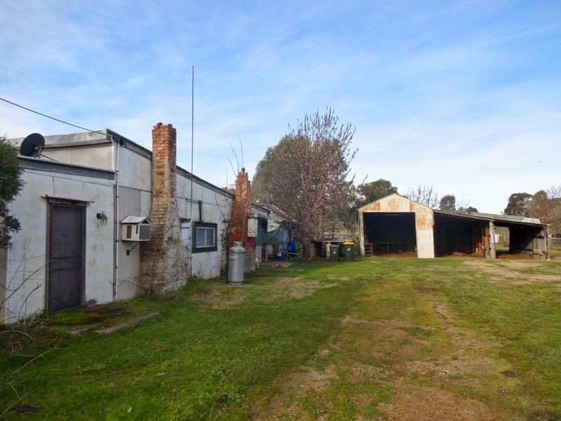 29 School Road, Springhurst VIC 3682