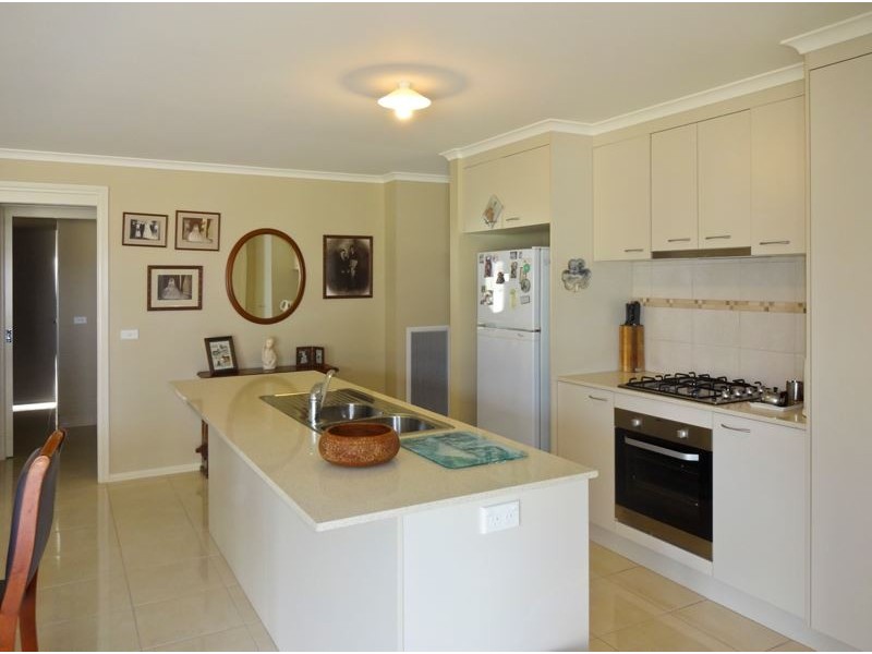 3 Silver Wattle Drive, Wangaratta VIC 3677