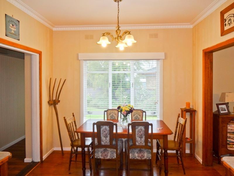 33 Victory Parade, Wangaratta VIC 3677