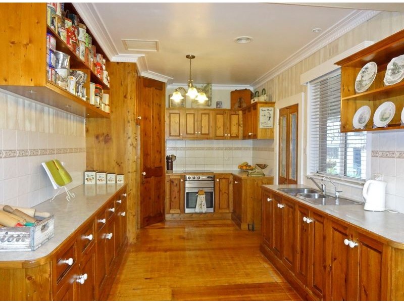 33 Victory Parade, Wangaratta VIC 3677