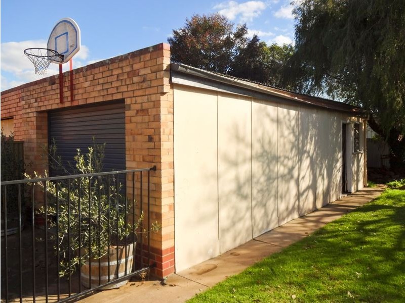 11 Nolan Street, Wangaratta VIC 3677