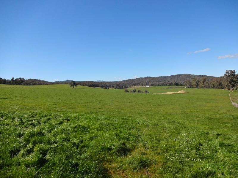 22 Waters Lane, Carboor VIC 3678