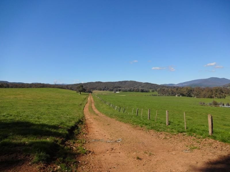 22 Waters Lane, Carboor VIC 3678