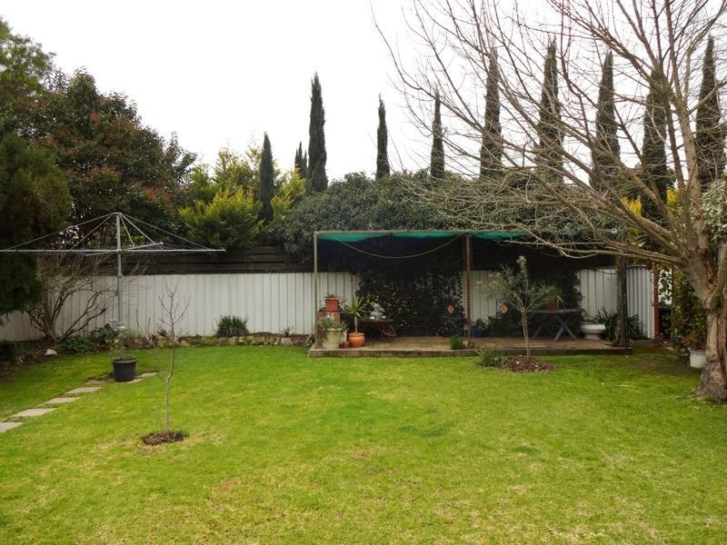 6 Valdoris Avenue, Wangaratta VIC 3677