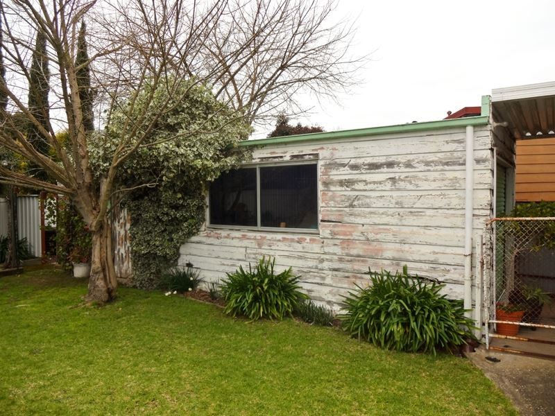 6 Valdoris Avenue, Wangaratta VIC 3677