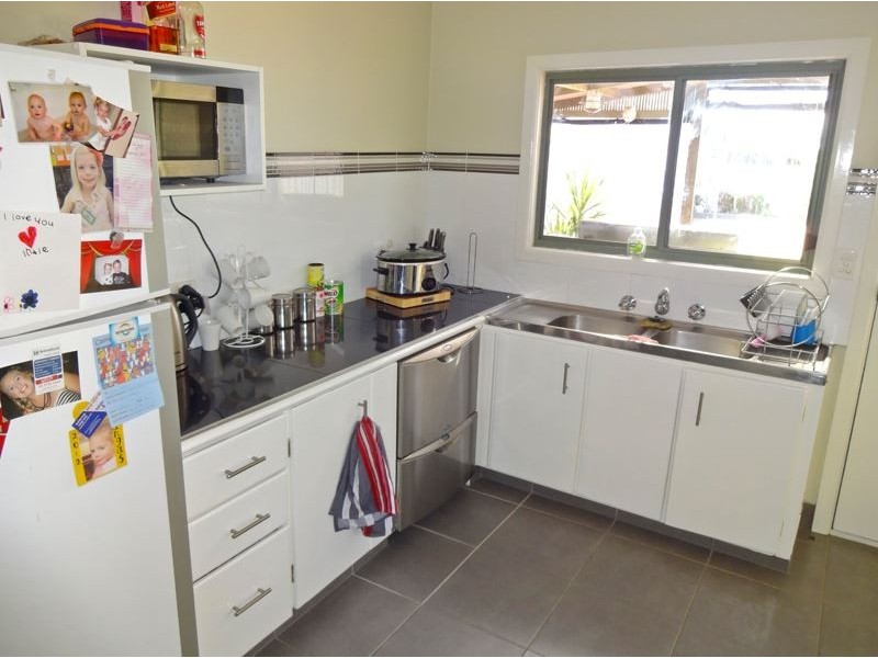 6 Tilson Grove, Wangaratta VIC 3677