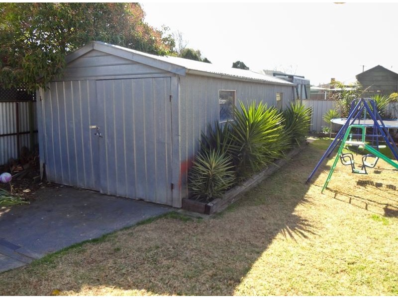 6 Tilson Grove, Wangaratta VIC 3677